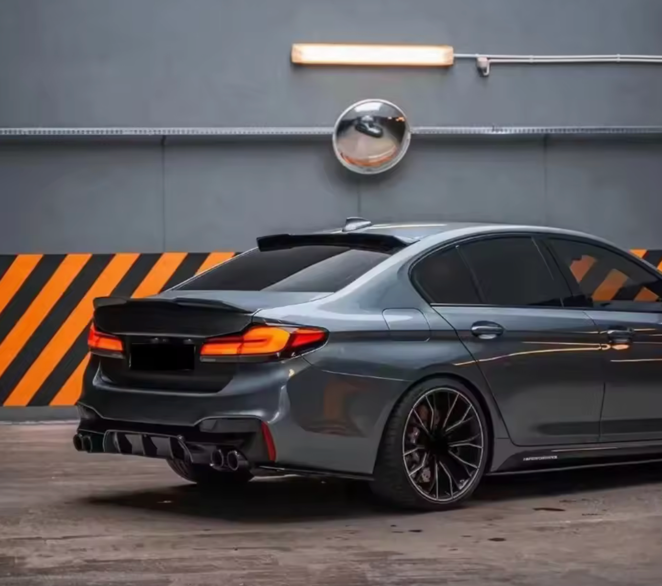 BMW G30 G38 F90 M5
